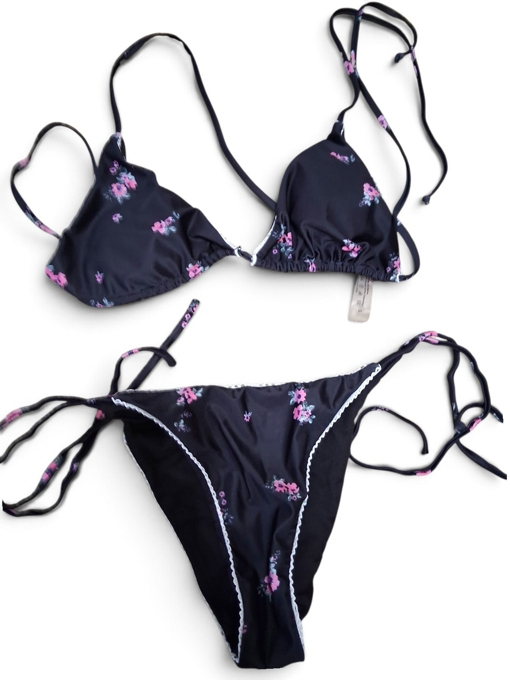 String Bikini Bundle - Picture 3 of 3